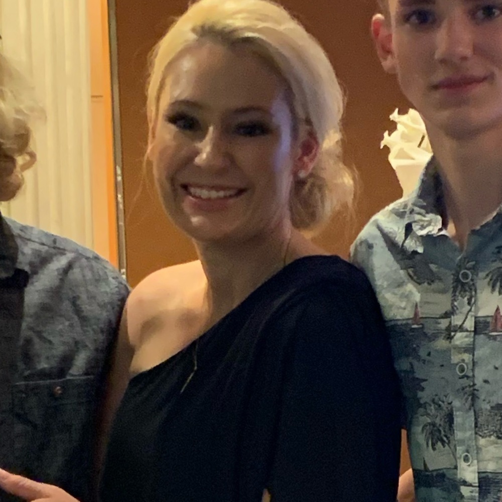 Meet your Posher, Monica